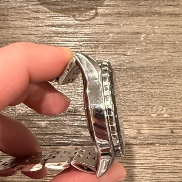 Citizen EcoDrive Watch - Picture 4 of 4